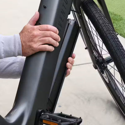 KEYLESS REMOVABLE BATTERY