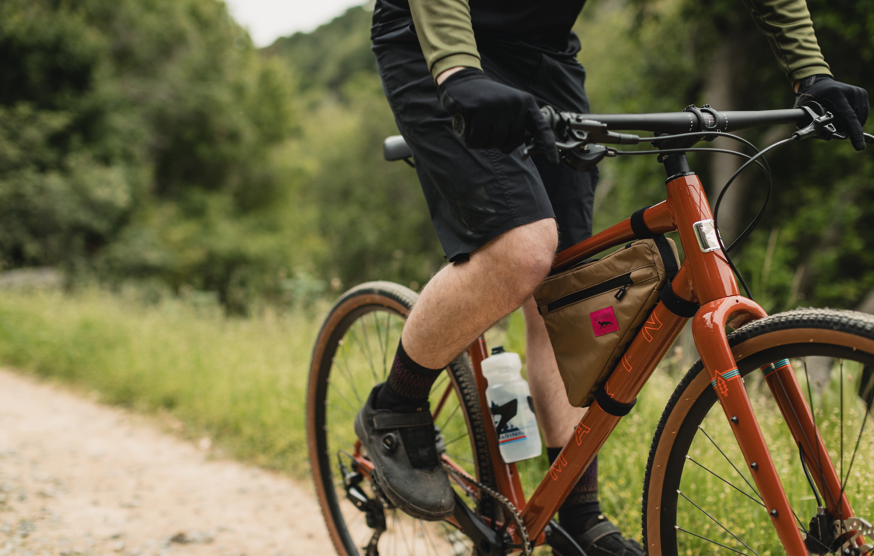 LIGHTWEIGHT FRAMESET