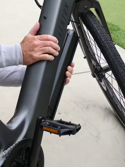 KEYLESS REMOVABLE BATTERY