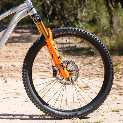 TRAIL-READY WHEELS WITH XT HUBS