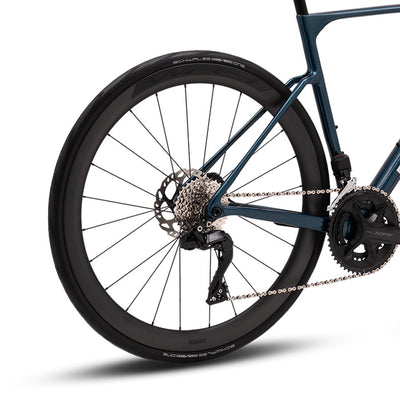 CARBON WHEELS & SCHWALBE TYRES