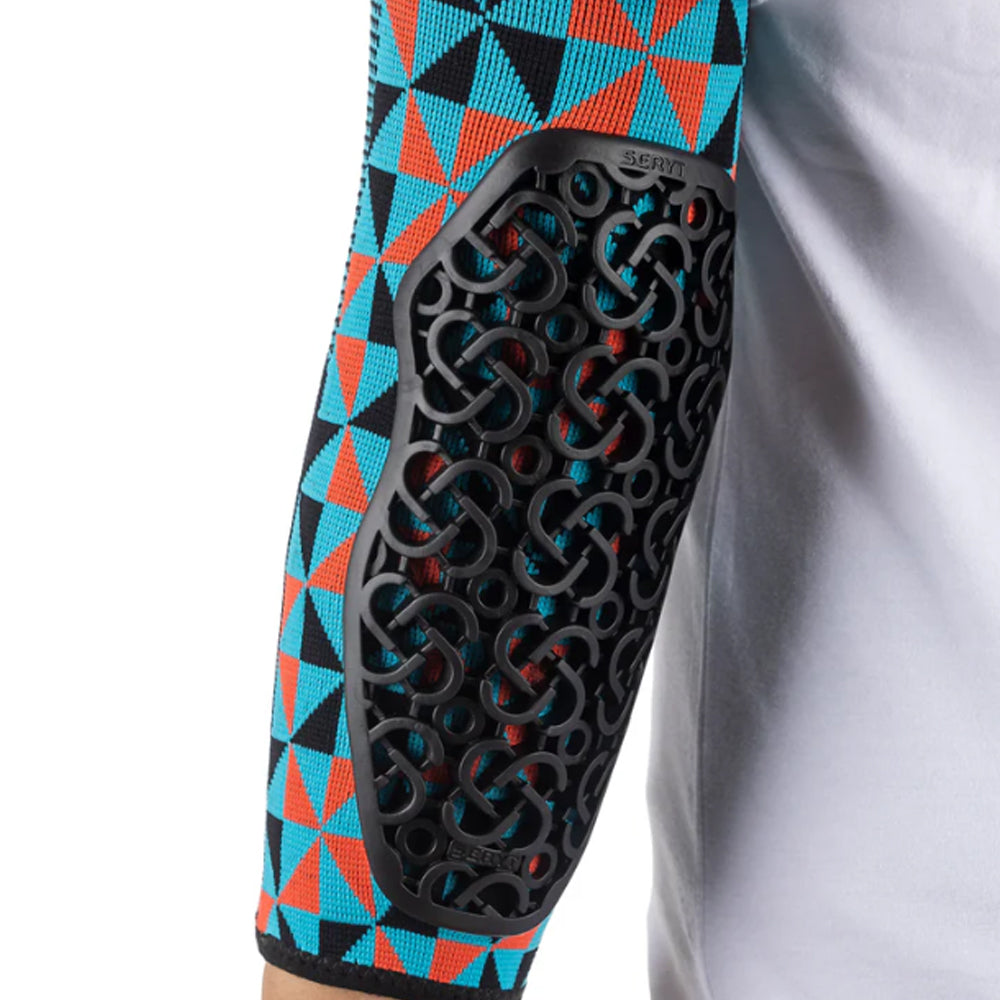 Seryt Flow Elbow Pads